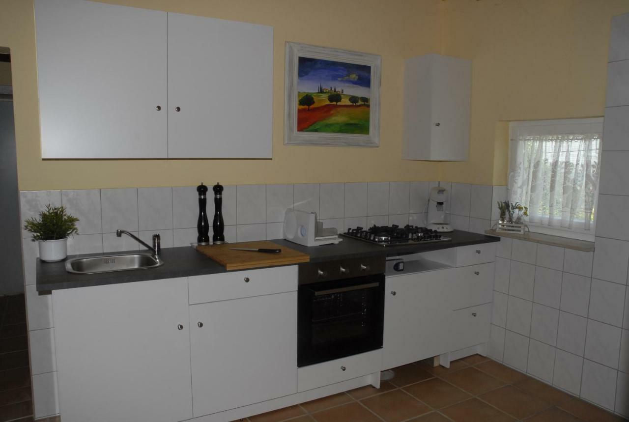 Ferienwohnung Au Pajot Ambax Ngoại thất bức ảnh